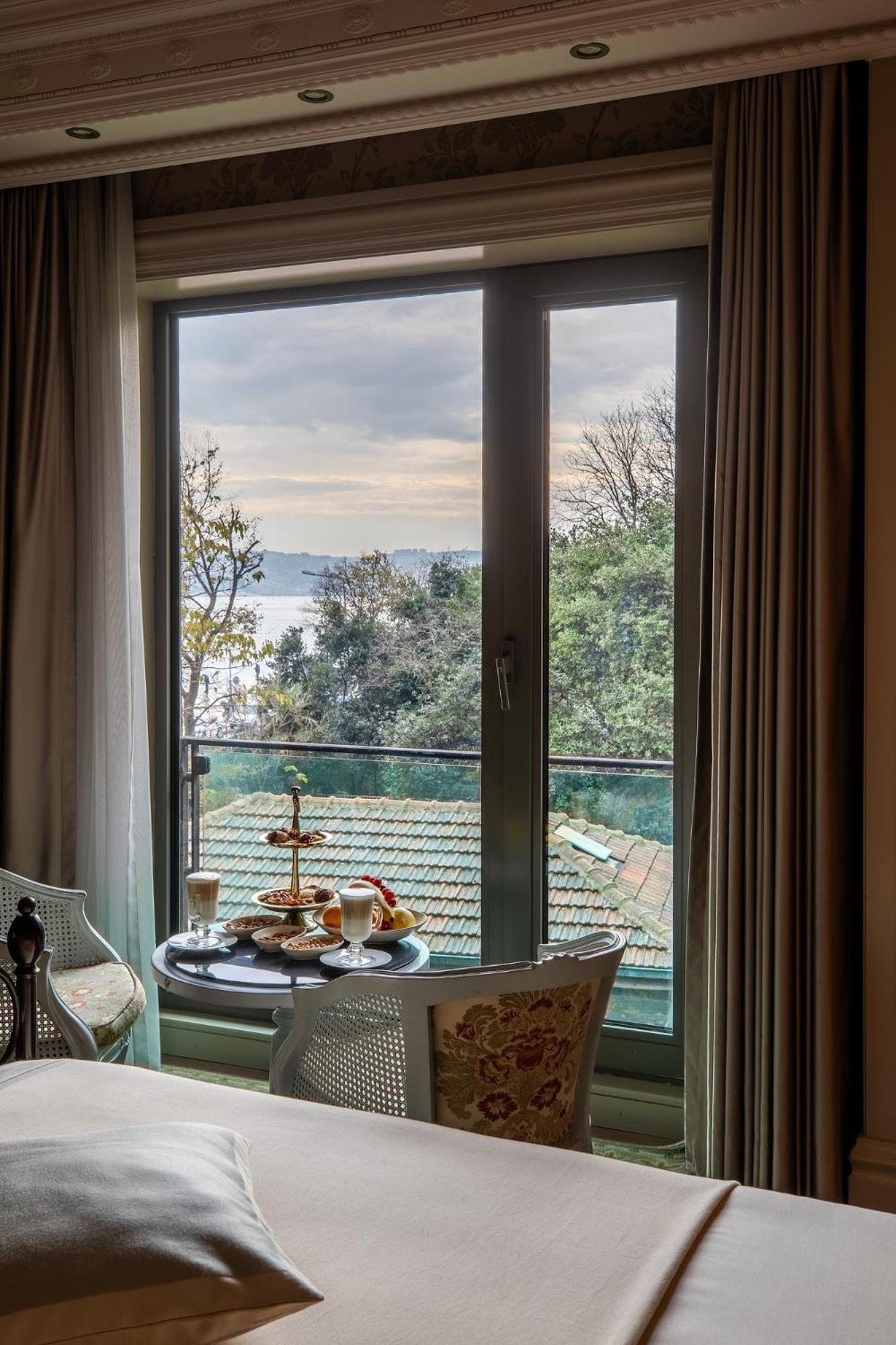 Mfb Tarabya Hotel Istambul Exterior foto